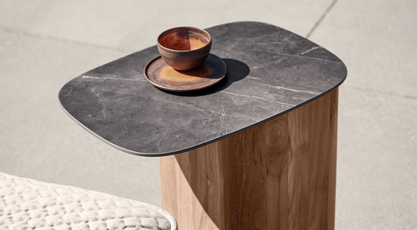 Omada Collection | Luxury Wicker Outdoor Furniture | Gloster