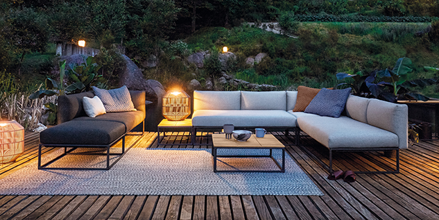 Teak Furniture Modern Luxury Outdoor, Studio Outdoor Converting Patio Sofa