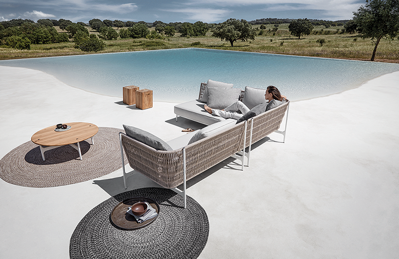 grand-weave-seating-set-blog-