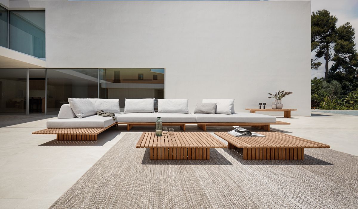 gloster-top-lounge-collections-blog-deck
