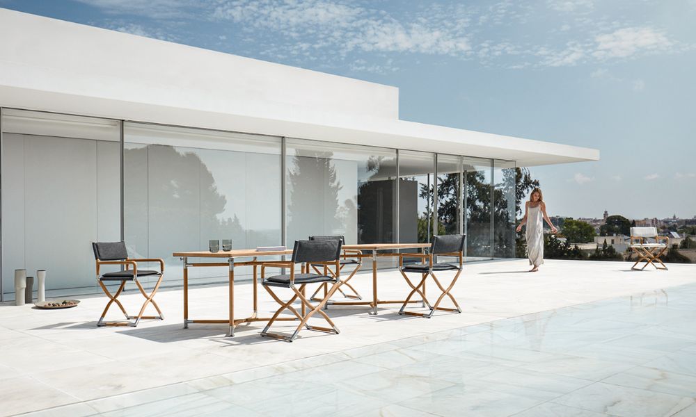 gloster-modern-oceanside-design-blog-navigator