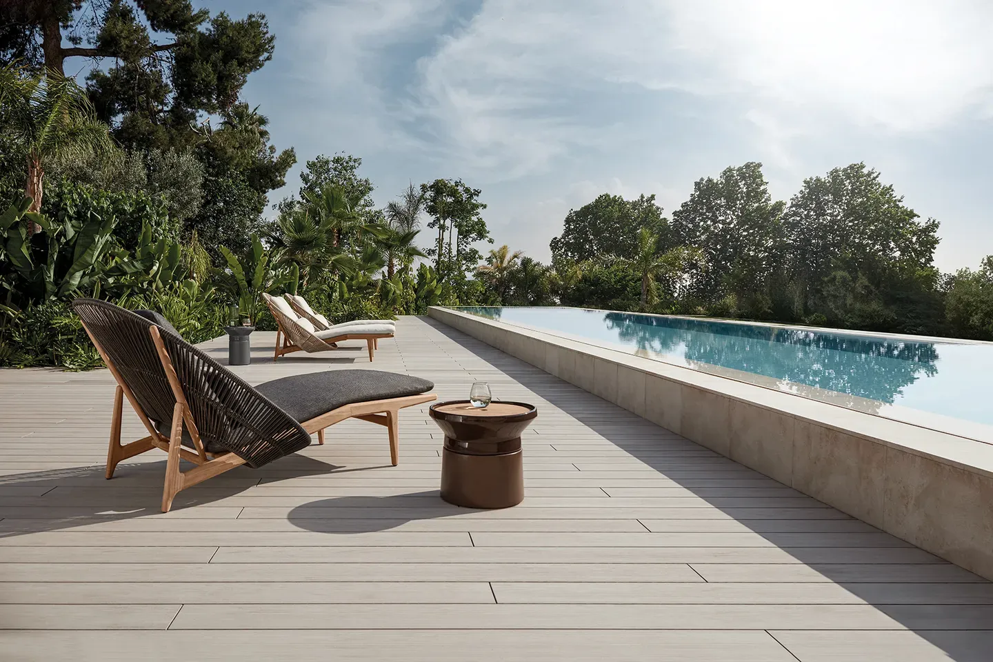bora loungers 2