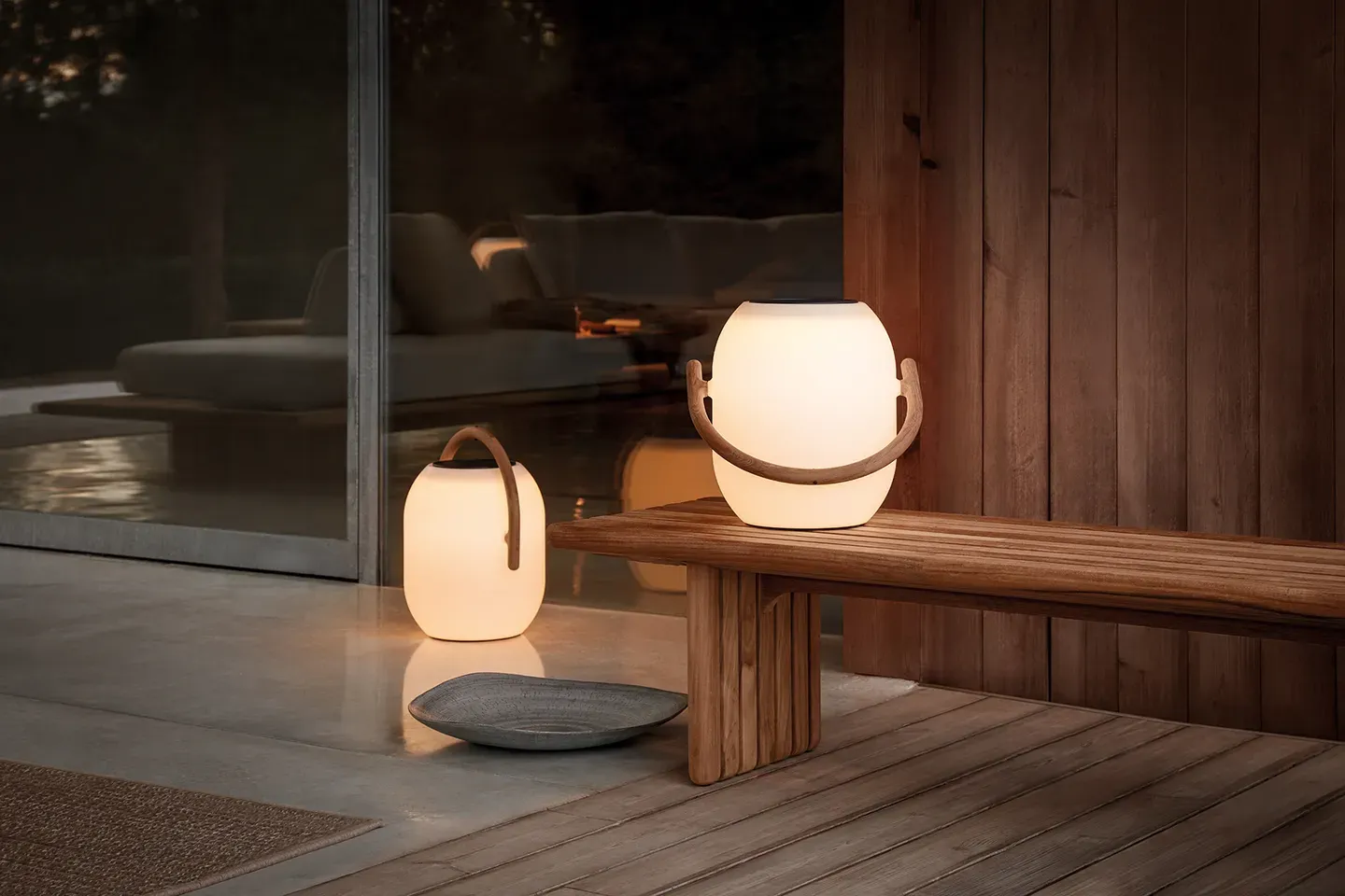 ambient cocoon & deck lounge