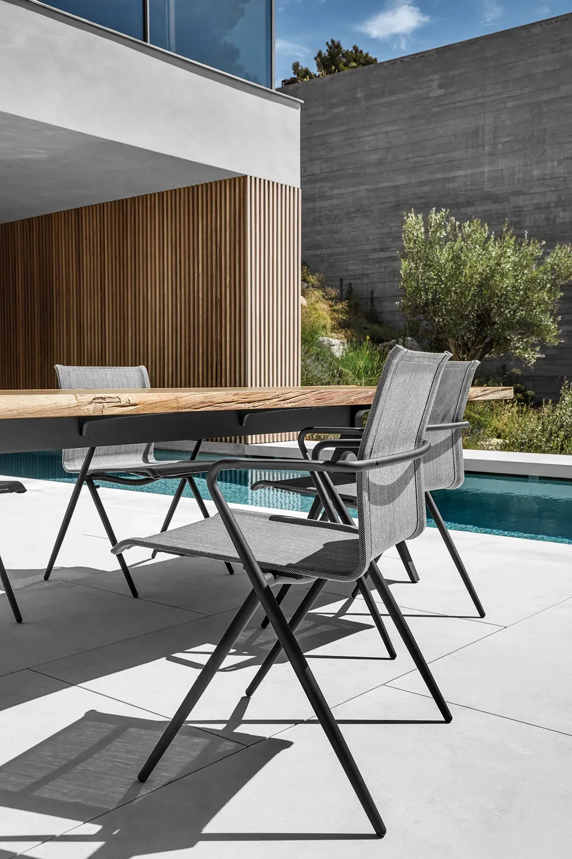 split raw ryder dining set 1