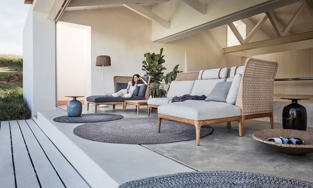 How to Style Outdoor Furniture for Seamless Indoor-Outdoor Living