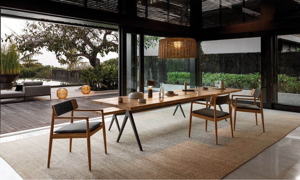 Master the Art of Luxury Outdoor Dining with Our Top Collections